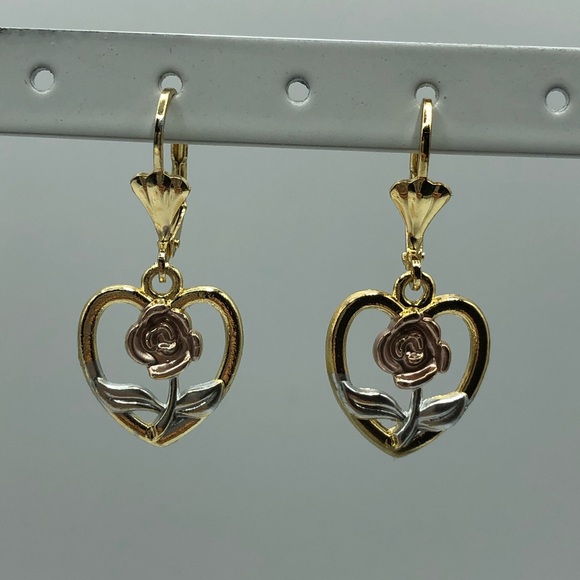 Small dangle heart earrings gold plated jewelry - Picture 5 of 5